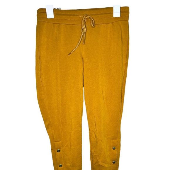 Derek Heart Planet Gold Juniors' Side-Snap Jogger Pants Yellow Size Medium - Picture 1 of 5
